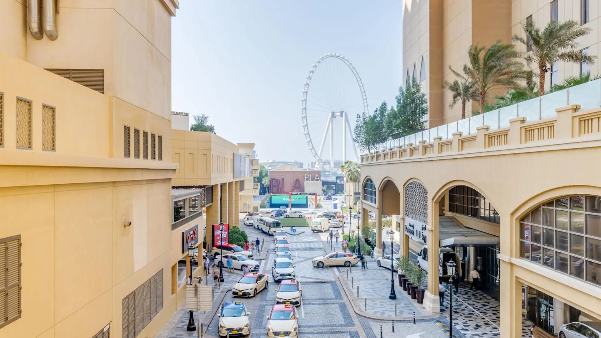 Globalstay. Modern Apartments Steps To Jbr Beach location
